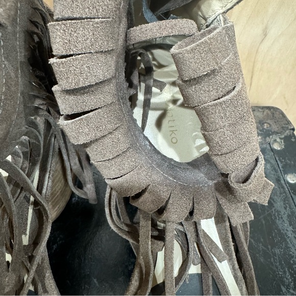 MATIKO SUEDE Morgan FRINGE Sandals HEELS Size 41 Boho - Picture 14 of 16